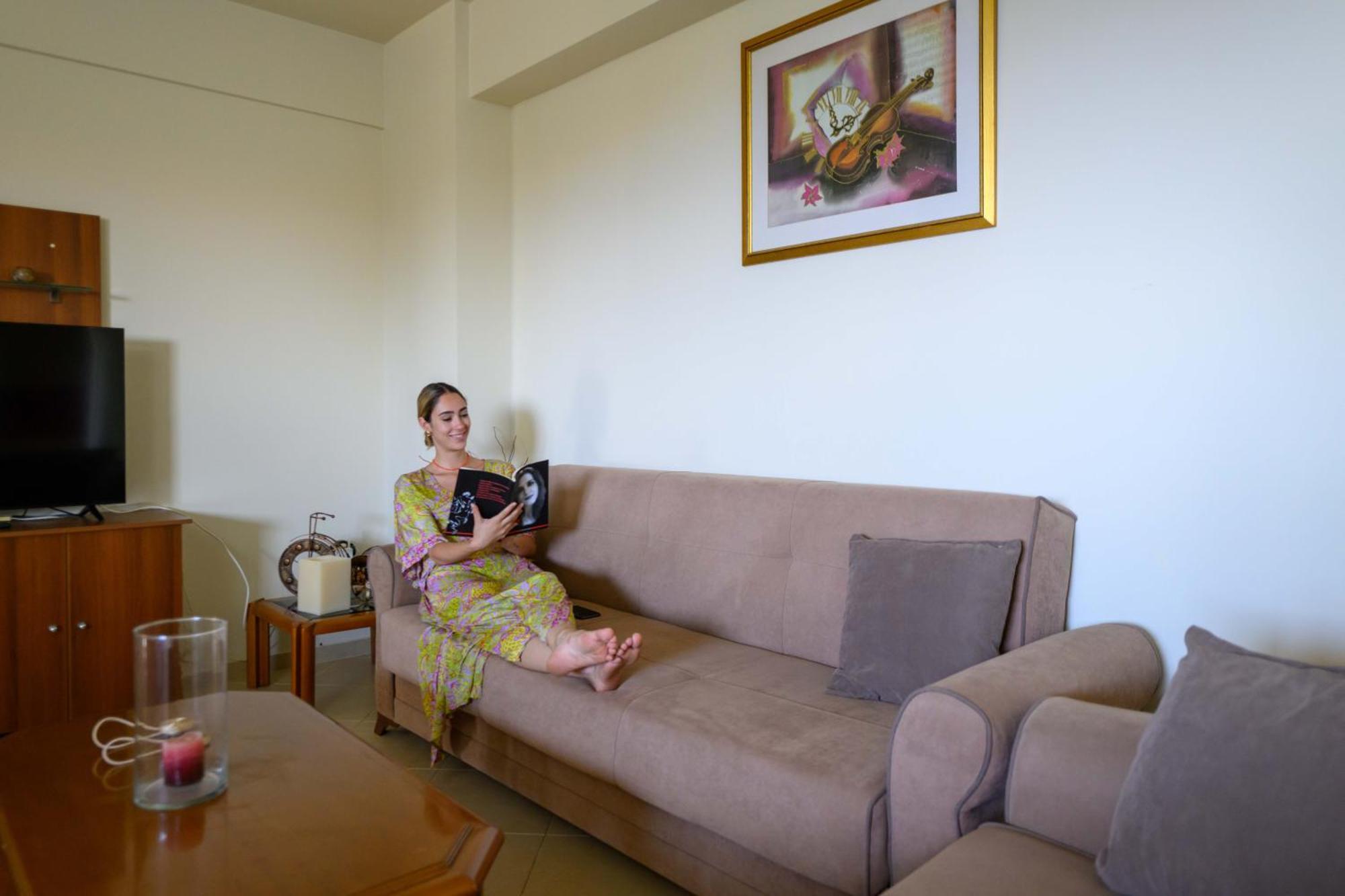 Grand Suites With Private Pools 卡拉马塔 外观 照片